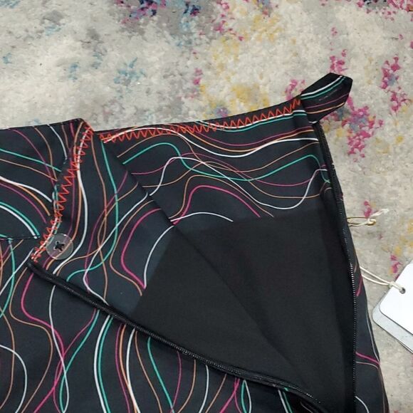 Cutter & Buck Colorful Golf Skirt with Attached Shorts - Picture 9 of 14